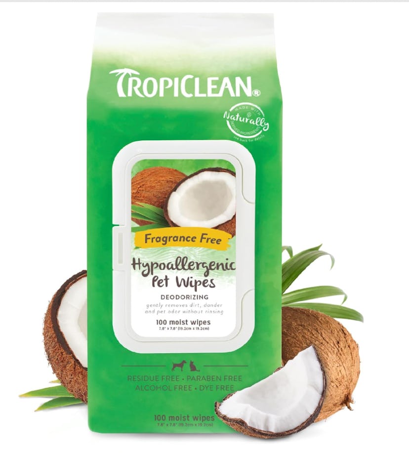 TropiClean Hypoallergenic Dog Wipes