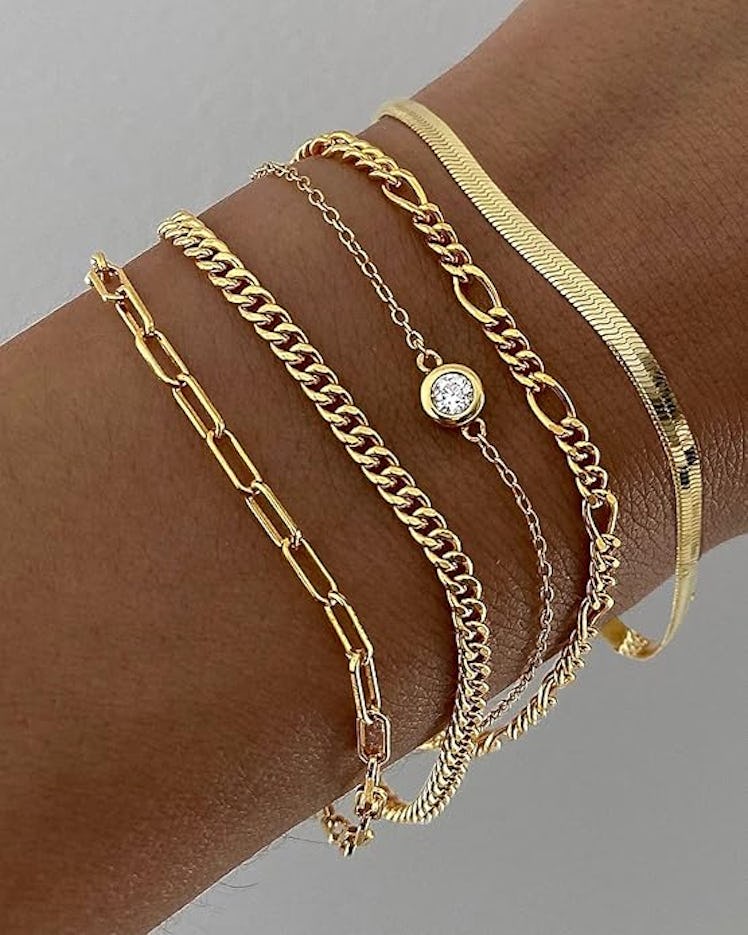 DEARMAY Dainty Bracelet Set (5-Pieces)