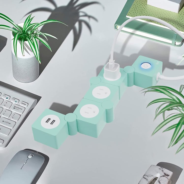 iJoy Flexible Power Strip 
