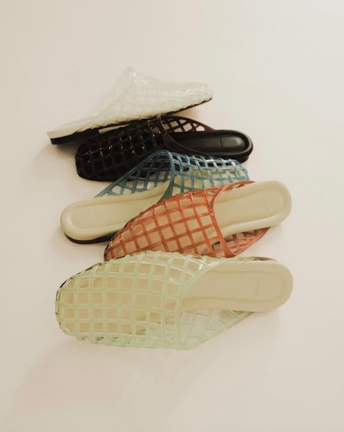 Caged sandals trend