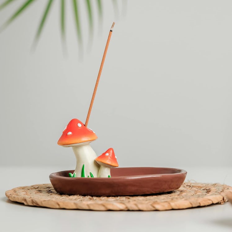 CHUNCHE Cute Mushroom Incense Holder