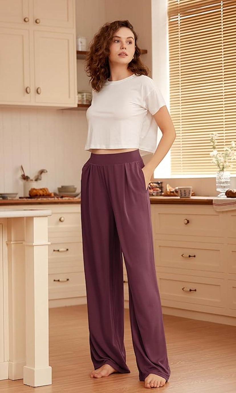 ODODOS Drapey Soft Wide-Leg Pants 