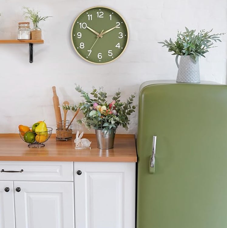 Roymnie Wall Clock 