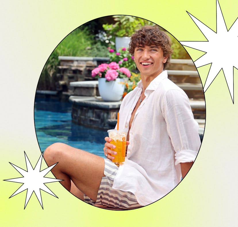 I tried Dunkin's new Golden Refresher that Gavin Casalegno from 'The Summer I Turned Pretty' loves.
