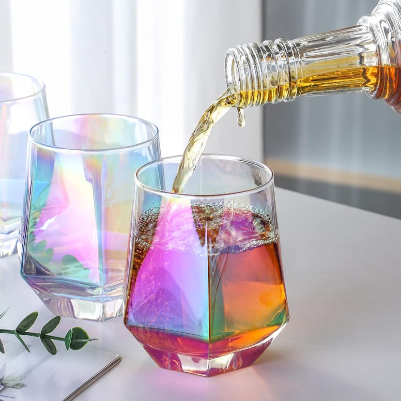 DIEWEISIMI Iridescent Stemless Wine Glasses (2-Pack)
