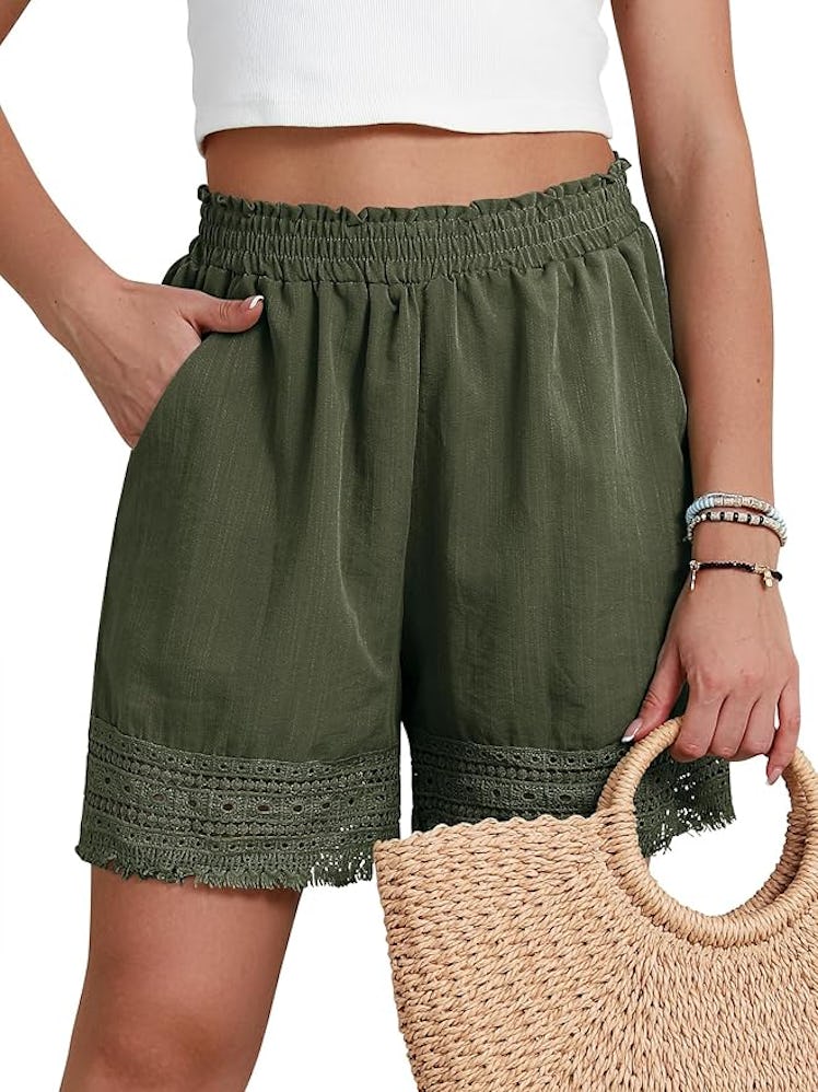 Hubbery Lace Trim Shorts