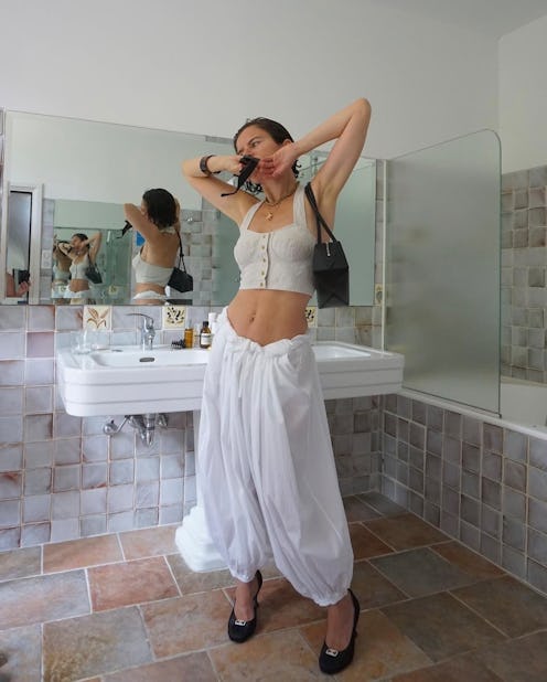 Balloon pants trend