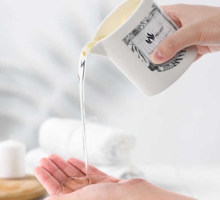 MELONY Massage Oil Candle