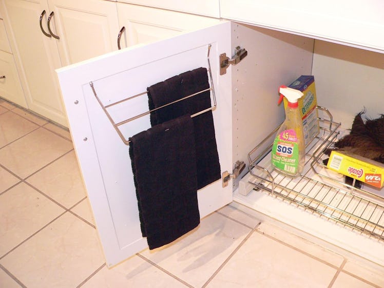 Rev-A-Shelf Under Sink Towel Holder