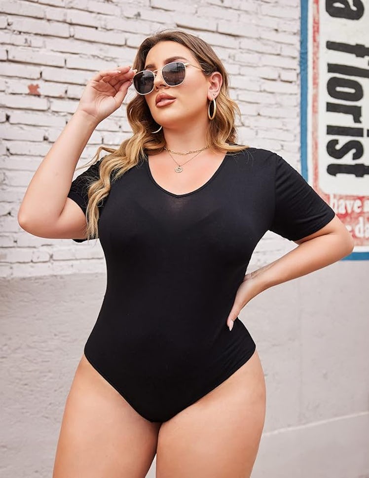 IN'VOLAND Scoop Neck Bodysuit