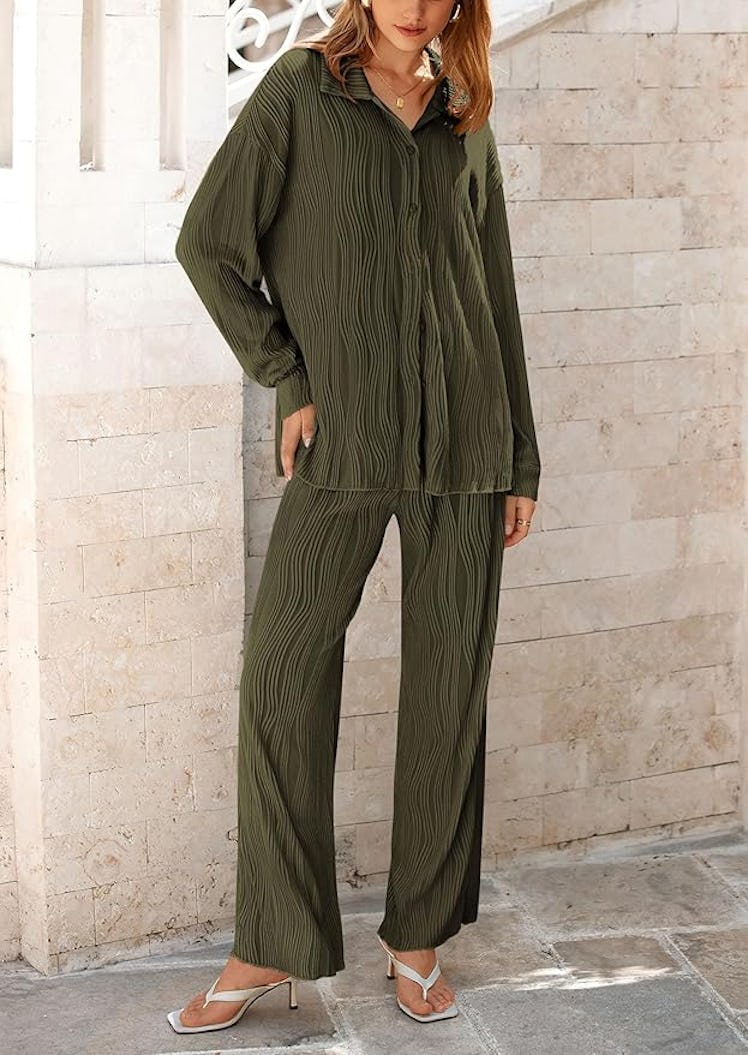 PRETTYGARDEN Textured Button Down & Pants Set (2 Pieces)