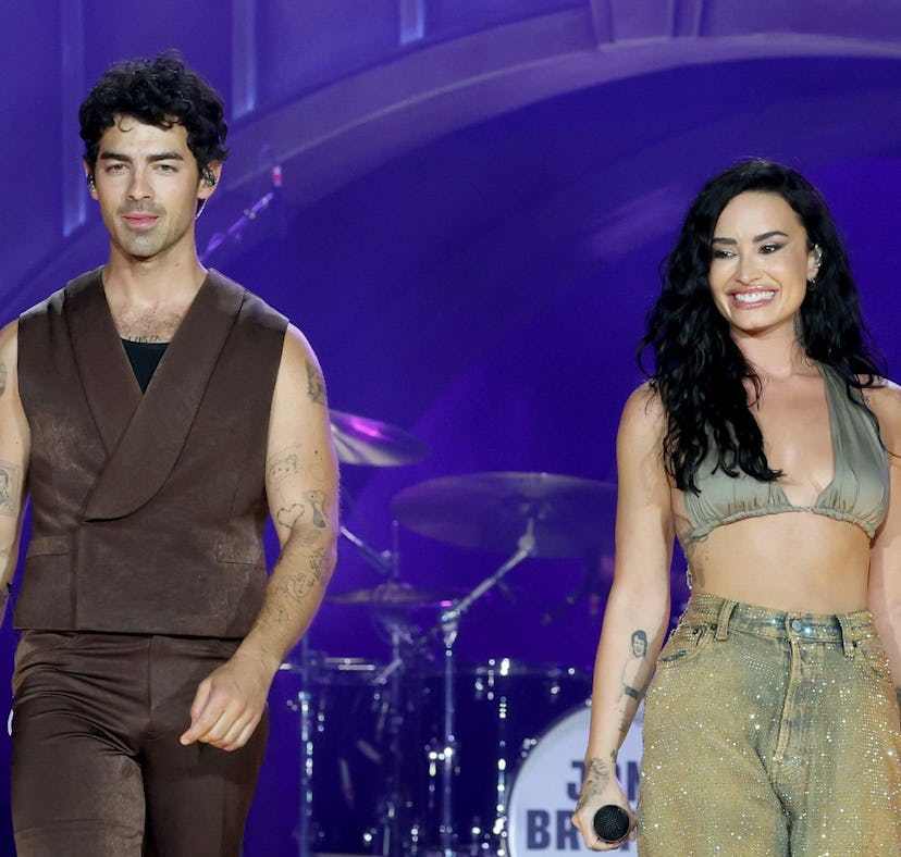 Joe Jonas and Demi Lovato at MetLife Stadium