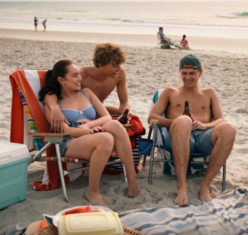 These zodiac signs are most likely to be in a love triangle