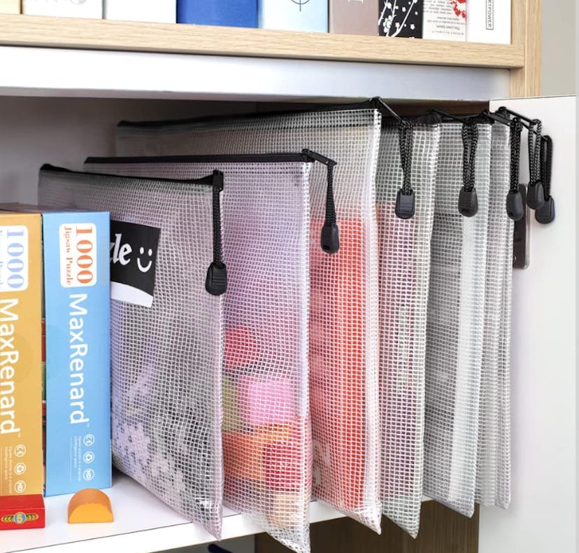 SUNEE Multisize Plastic Zipper Pouches (18-Pack)