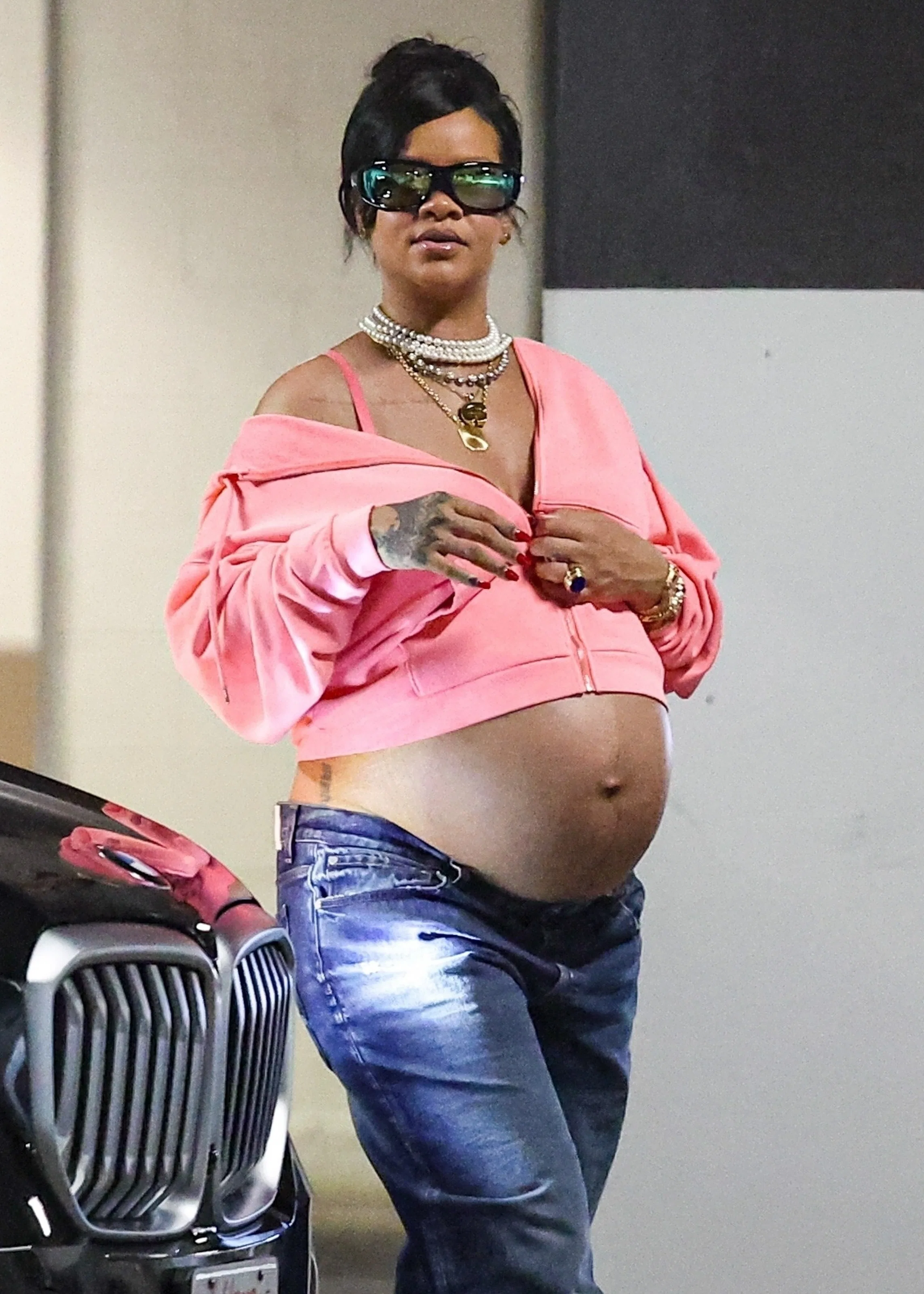 Rihannas beste Umstandsmode definiert alles neu