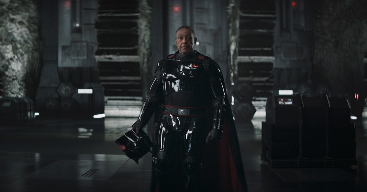 'Mandalorian' Star Just Fueled A Popular Star Wars Fan Theory