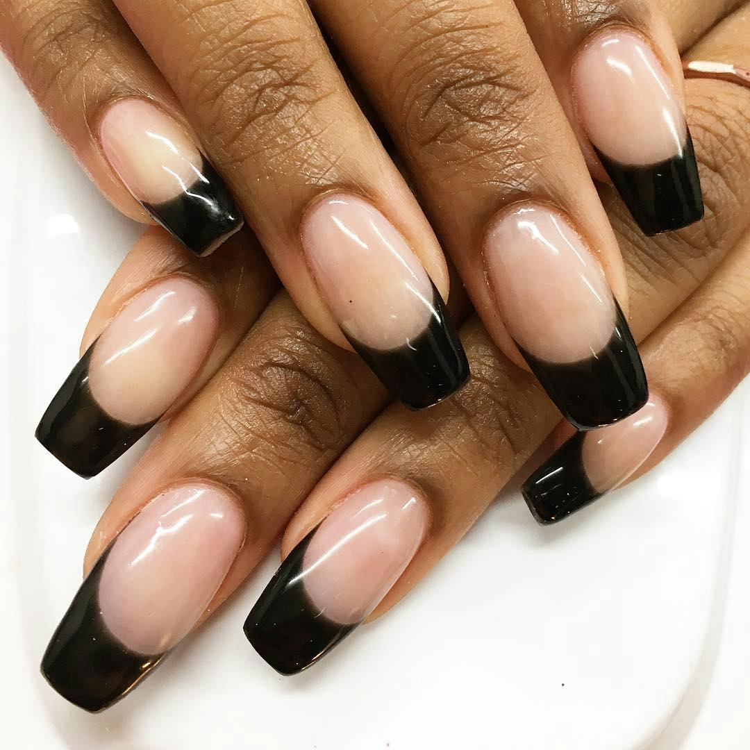 Black French Nails Shine in 2025