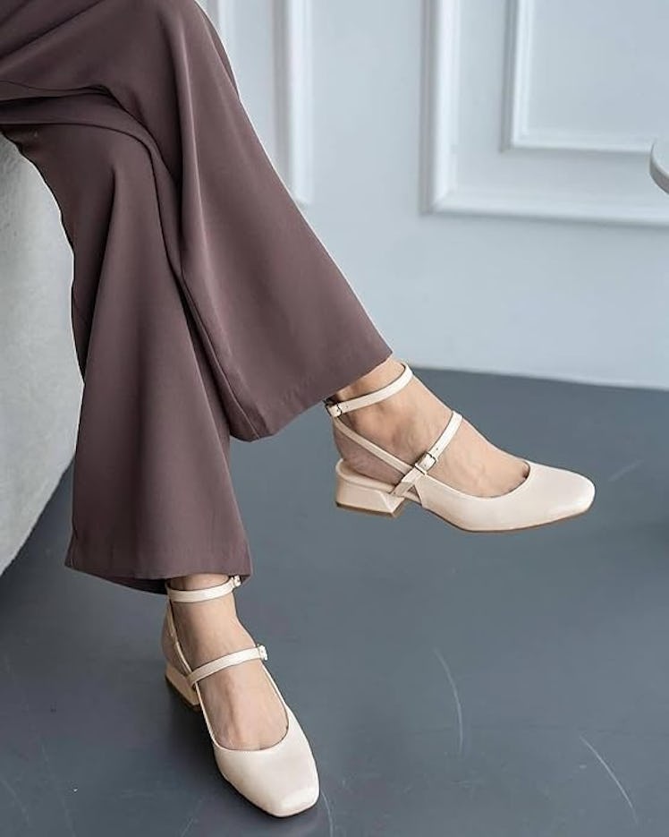 Coutgo Mary Jane Chunky Low Heels 