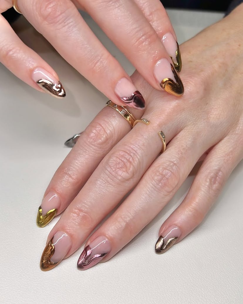 Bold 2025 Snapchat Nails Trend Unveiled
