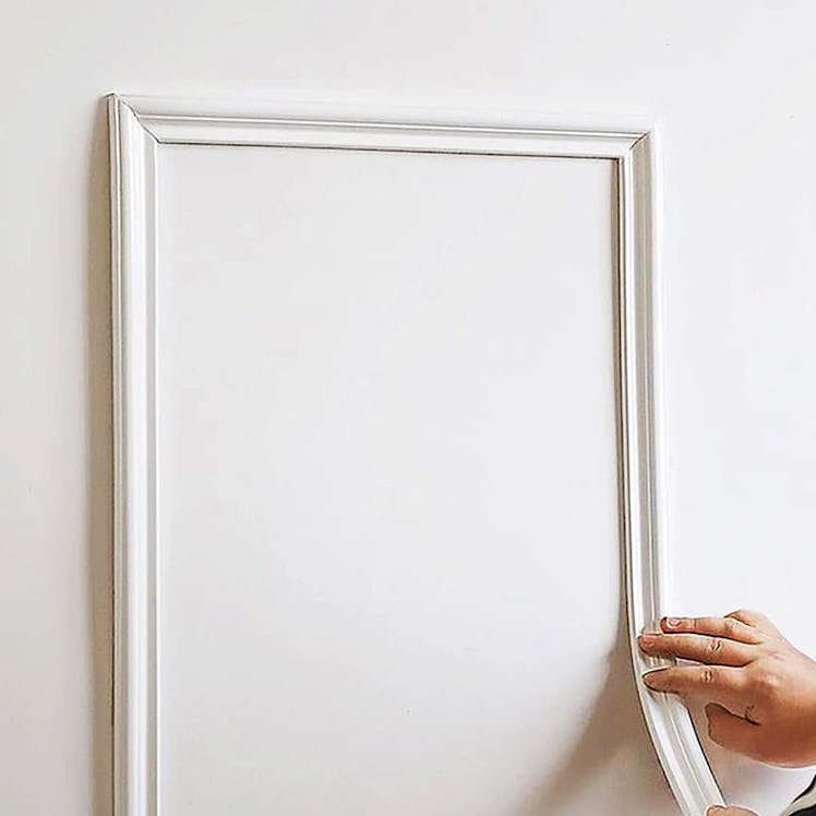 LaRolls Peel & Stick Wall Molding Trim