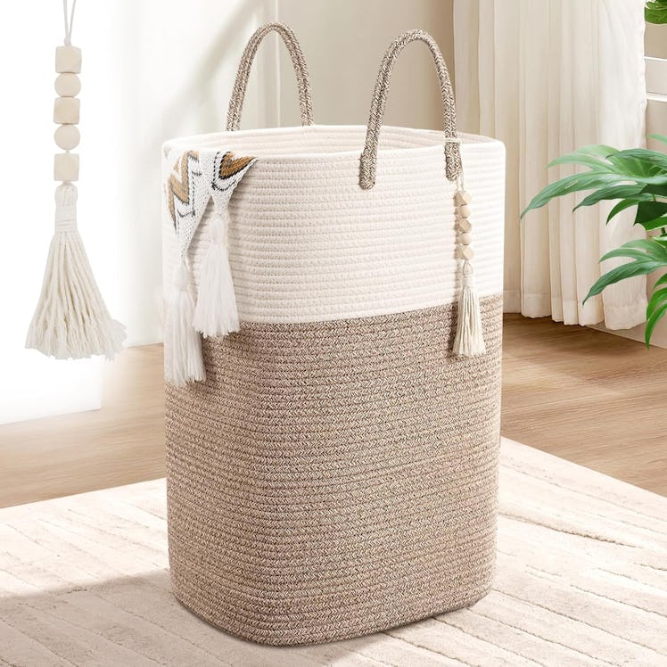 WENMER Woven Laundry Basket
