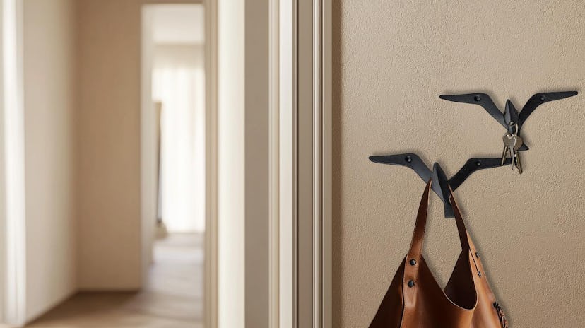 Ambipolar Gull Bird Wall-Mounted Coat Hooks (Set of 3)