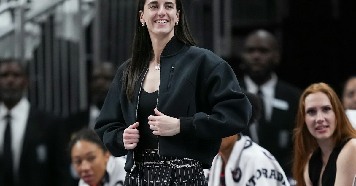 Caitlin Clark Exposed Her Midriff & Debuted Her New Nike Logo In One Fell Swoop