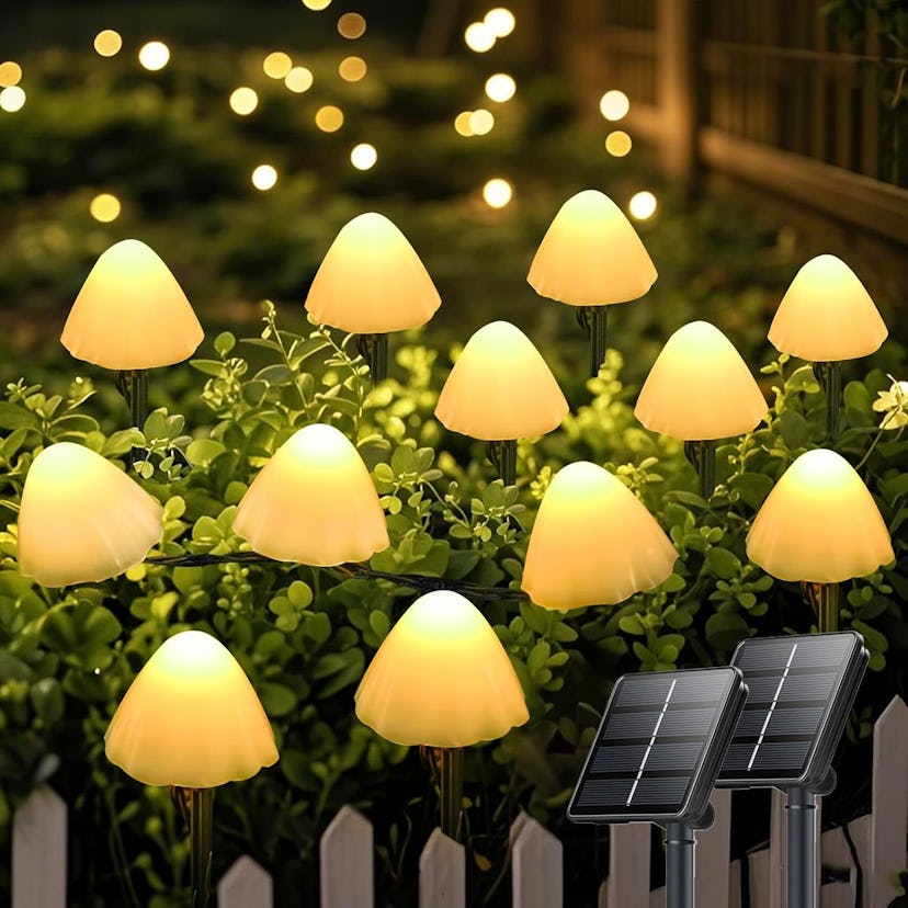 OZS Mushroom Solar Garden Lights (2-Pack)