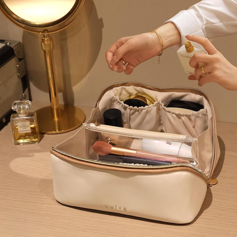 Prite Vegan Leather Makeup Bag 