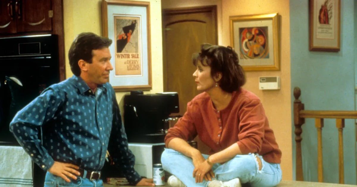 The Cozy '90s Mom Outfits We're Recreating This Fall