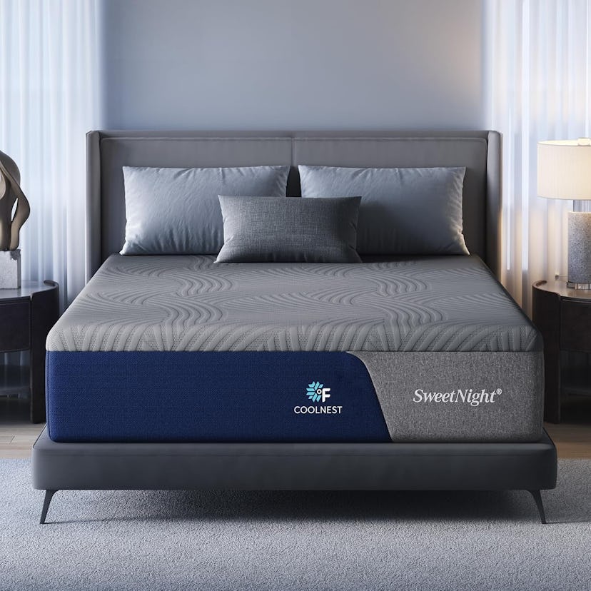 Sweetnight CoolNest 16-Inch King Mattress