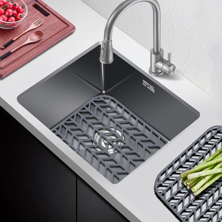 AWOKE Sink Protector