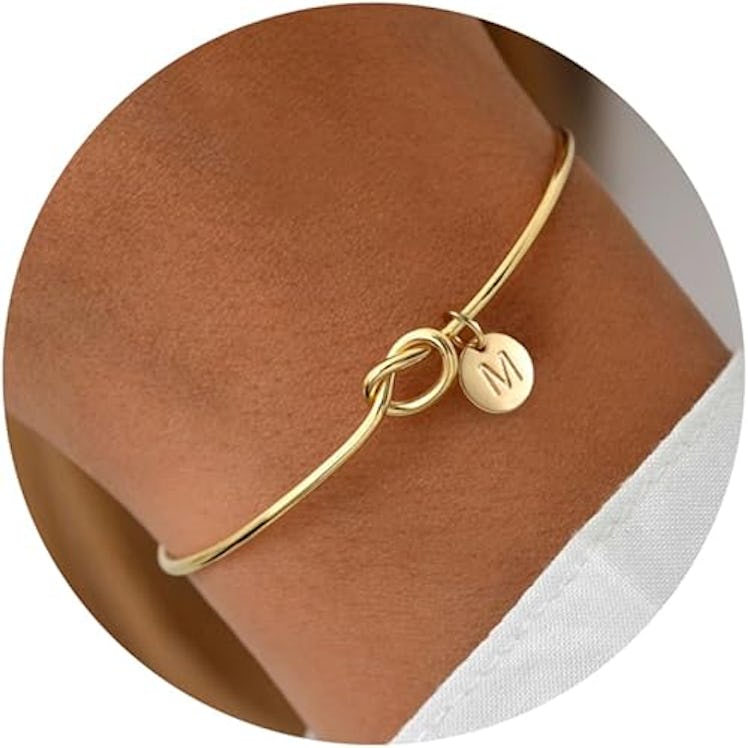 Turandoss Gold Initial Bracelet