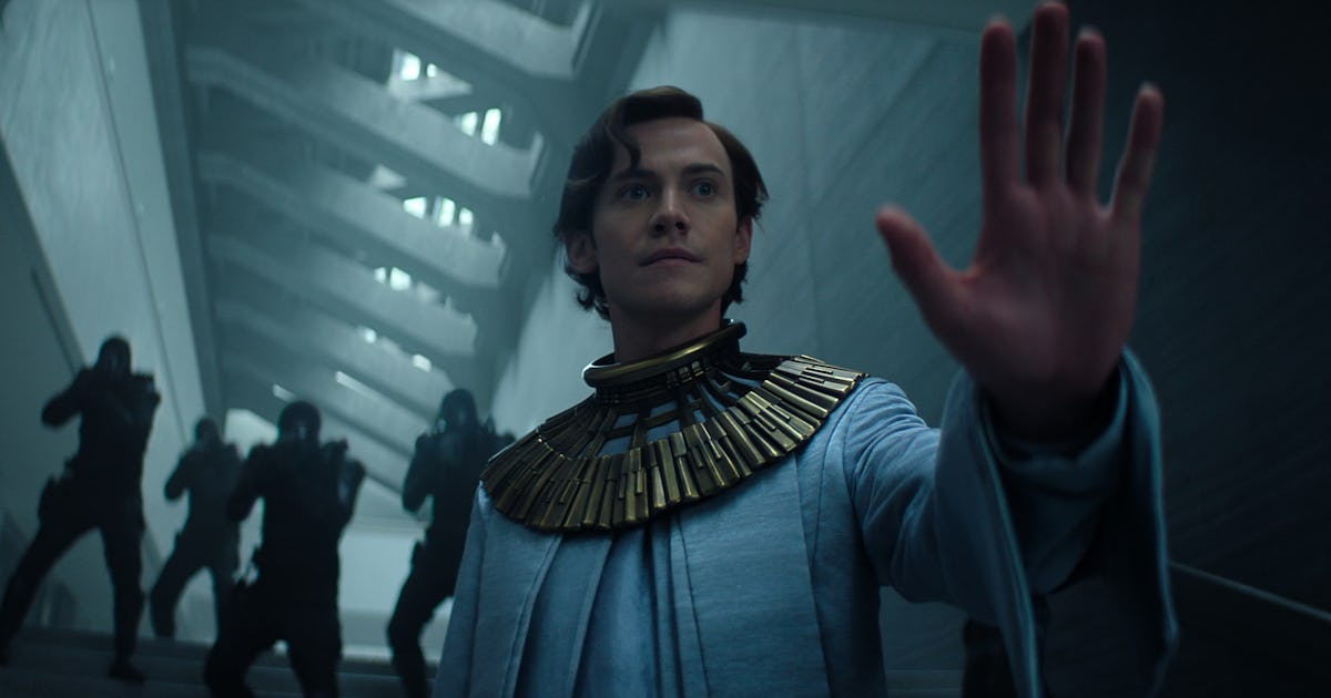 Apple's Biggest Sci-Fi Epic Just Dropped A Ruthless, Game-Changing Villain Twist
