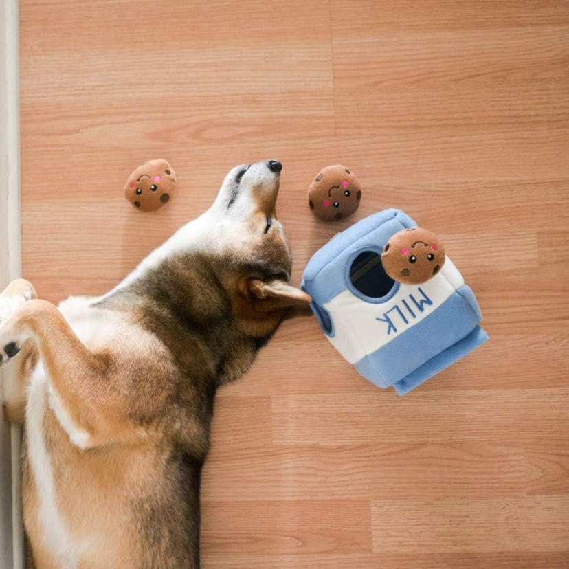 ZippyPaws Interactive Burrow Toy