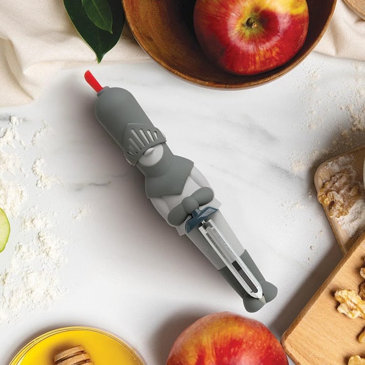 OTOTO Sir Peels A-Lot Medieval Knight Vegetable Peeler
