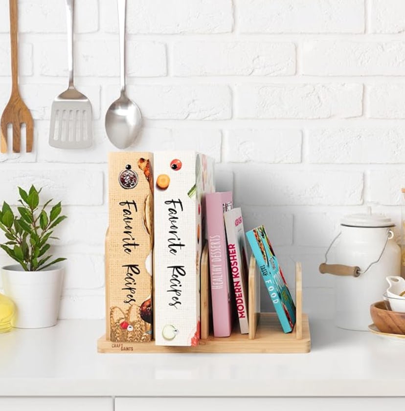 CraftSaints Cook Book Organizer
