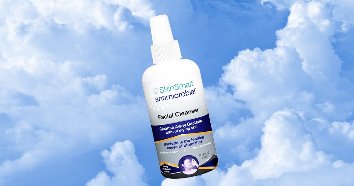 This Hypochlorous Acid Spray For Acne Is A *Need* For Gym-Goers