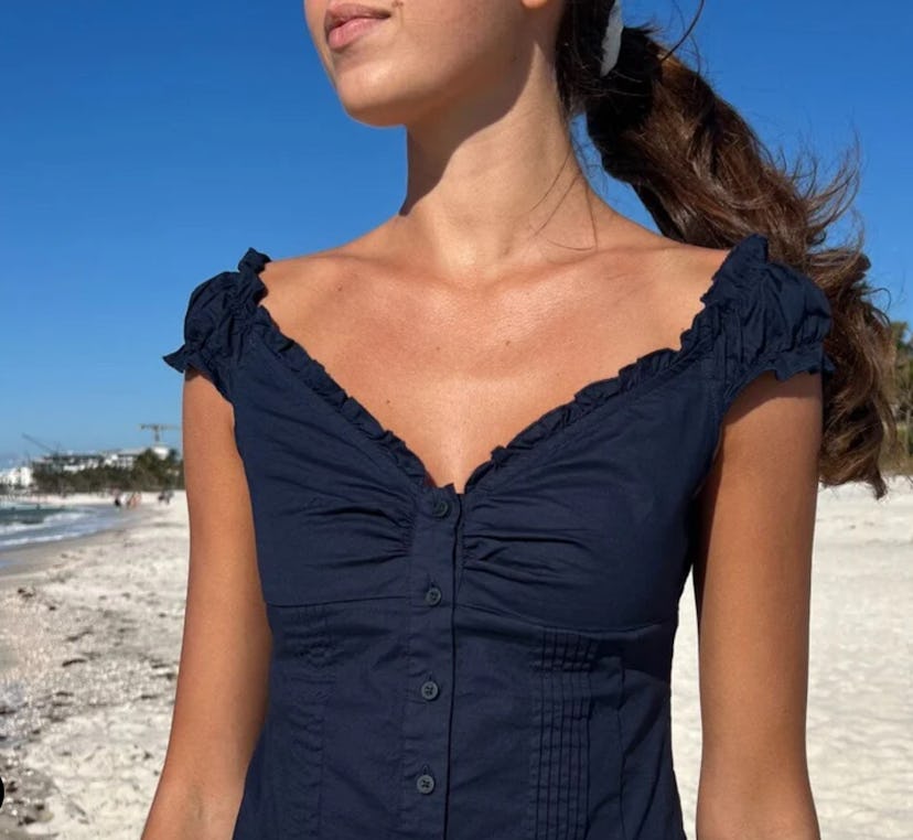 Brandy Melville Elena Button Up Top 
