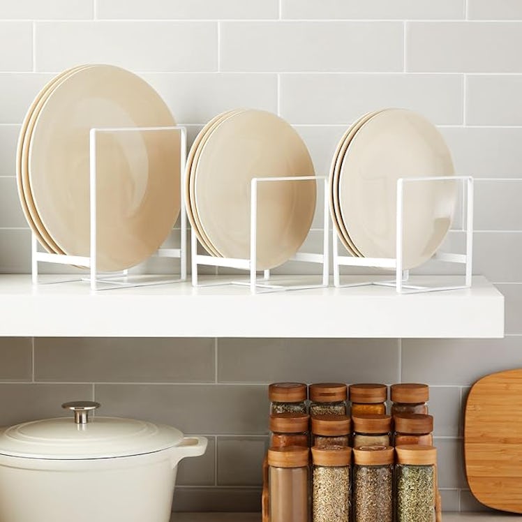 Juvale Kitchen Cabinet Plate Organizer (3 Pieces)