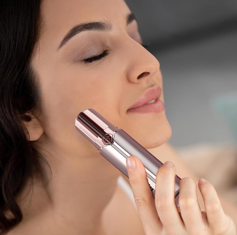 Gurelax Electric Facial Hair Remover