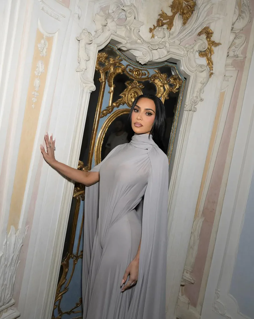 Kim Kardashian's Long Coffin Nails Make A Statement At DVF Awards Kim Kardashian's Long Coffin Nails Make A Statement At DVF Awards