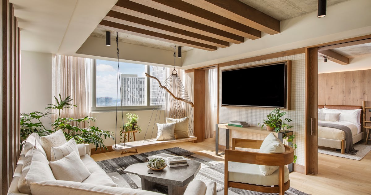 Scary Mommy 2025 Readers' Choice Awards Best Hotels/Resorts For A Girls' Trip