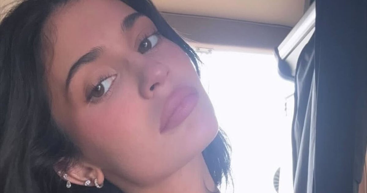 Kylie Jenner's Plunging Crop Tops & True Religion Jeans Are So Y2K-Coded