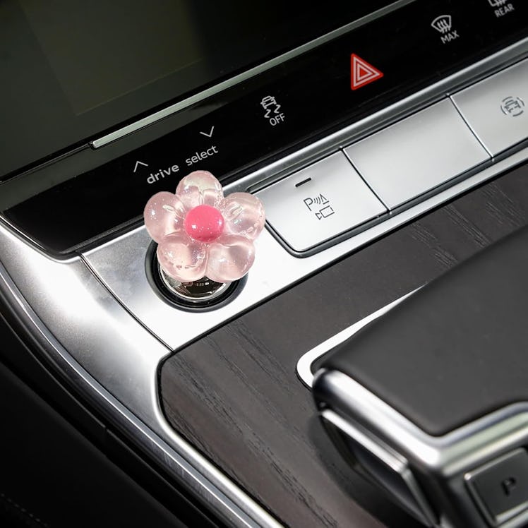 86 V The Butcher Start Button Cover