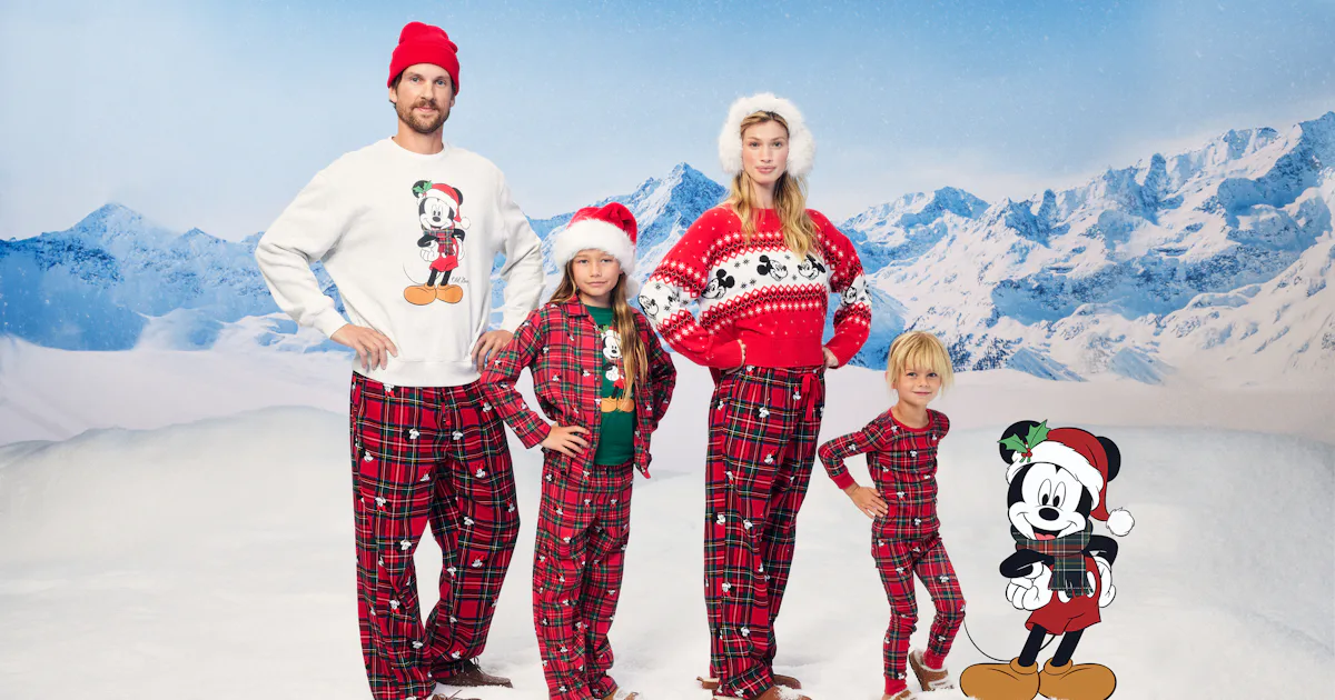 Old Navy Jingle Jammies x Disney 2025 Exclusive Reveal