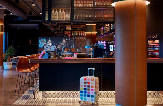 Moxy Denver Cherry Creek exterior