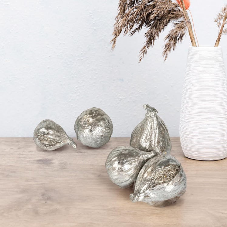 Creative Co-Op Decorative Resin Figs (5 Pieces)