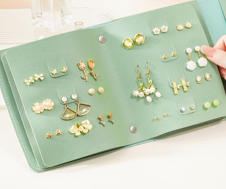 LAKE OF FIRE Earring Holder Organizer
