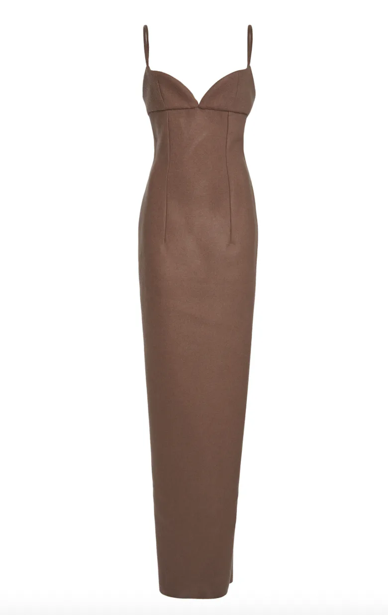 Hailey Bieber Puts a Sultry Spin on This Classic Fall Color for a Night Out Hailey Bieber Puts a Sultry Spin on This Classic Fall Color for a Night Out